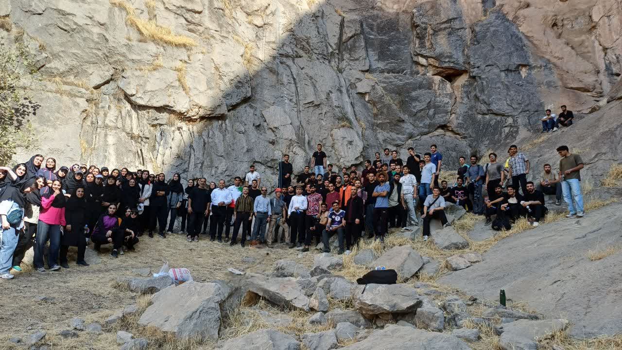 افتتاح رسمی رشته صخره نوردی به همراه زیپ لاین در دانشگاه رازی